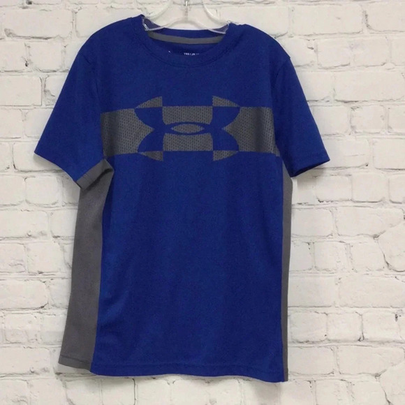 Under Armour Athletic Short Sleeve Top size Medium (10/12) - Picture 1 of 6